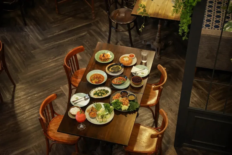 top 10+ ร้านอาหารไทยโบราณ ใกล้กรุงเทพฯ อร่อยแบบชาววัง คุณแม่ถูกใจแน่นอน