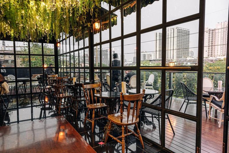 top 15+ good vibe rooftop bars in bangkok (updated 2024)