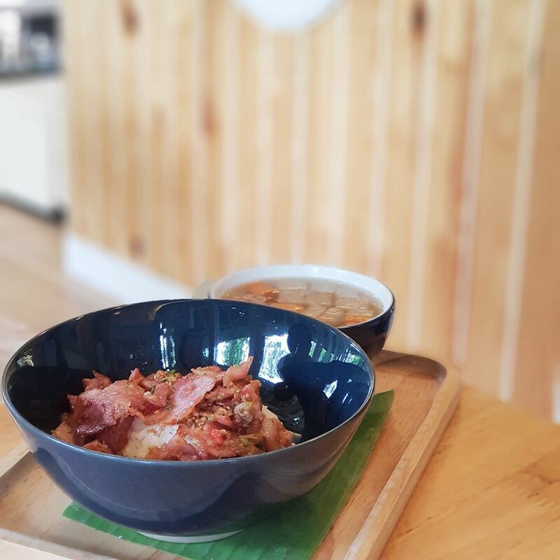 top 19+ คาเฟ่สามพราน บรรยากาศชิลๆ น่าถ่ายรูป @นครปฐม