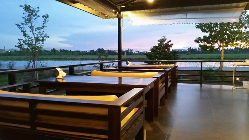 top 19+ คาเฟ่สามพราน บรรยากาศชิลๆ น่าถ่ายรูป @นครปฐม