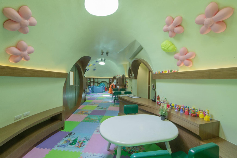 พัทยา, top 18+ ที่พักพัทยามีสวนน้ำ 2567 เปิดใหม่ ราคาถูก kid club สำหรับครอบครัว ติดทะเล