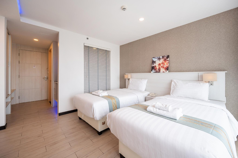 พัทยา, top 18+ ที่พักพัทยามีสวนน้ำ 2567 เปิดใหม่ ราคาถูก kid club สำหรับครอบครัว ติดทะเล