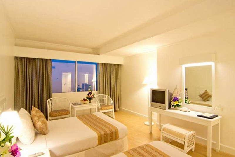 พัทยา, top 18+ ที่พักพัทยามีสวนน้ำ 2567 เปิดใหม่ ราคาถูก kid club สำหรับครอบครัว ติดทะเล