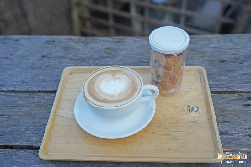 แฟ-เมี่ยงคาเฟ่  บ้านปางไฮ คาเฟ่สุดชิค วิวสุดแจ่ม อาหารสุดเลิศ