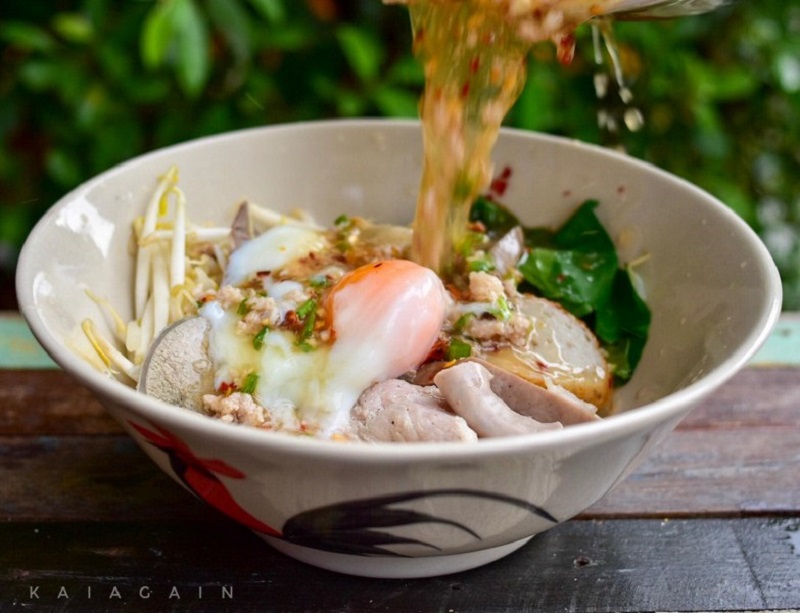 top 6+ ร้านก๋วยเตี๋ยวต้มยำ รสเด็ด แซ่บเผ็ด จี๊ดจ้าดถึงเครื่อง!!