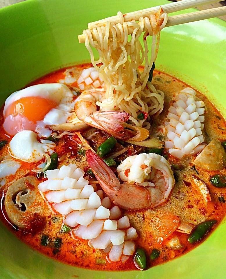 top 6+ ร้านก๋วยเตี๋ยวต้มยำ รสเด็ด แซ่บเผ็ด จี๊ดจ้าดถึงเครื่อง!!