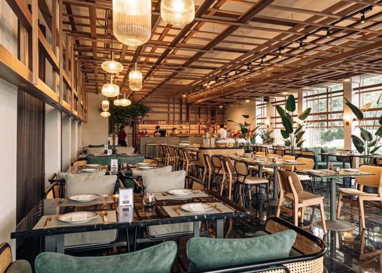 top 30+ ร้านอาหารบรรยากาศดี 2024 น่านั่งในกรุงเทพ ที่ต้องชวนคนพิเศษไปนั่งชิล