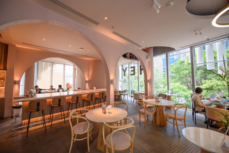 top 30+ ร้านอาหารบรรยากาศดี 2024 น่านั่งในกรุงเทพ ที่ต้องชวนคนพิเศษไปนั่งชิล