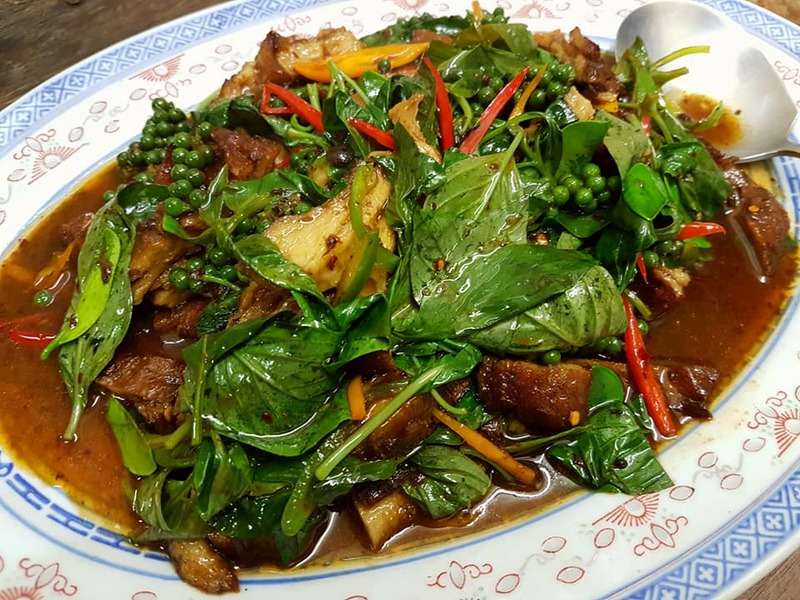 ร้านอร่อยเยาวราช : 37 ร้านอาหารย่านถนนเยาวราชยามค่ำคืน อร่อยเลิศเชิดมังกร