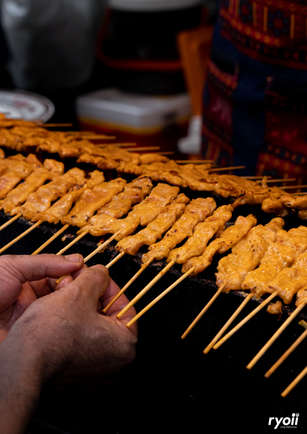 ร้านอร่อยเยาวราช : 37 ร้านอาหารย่านถนนเยาวราชยามค่ำคืน อร่อยเลิศเชิดมังกร