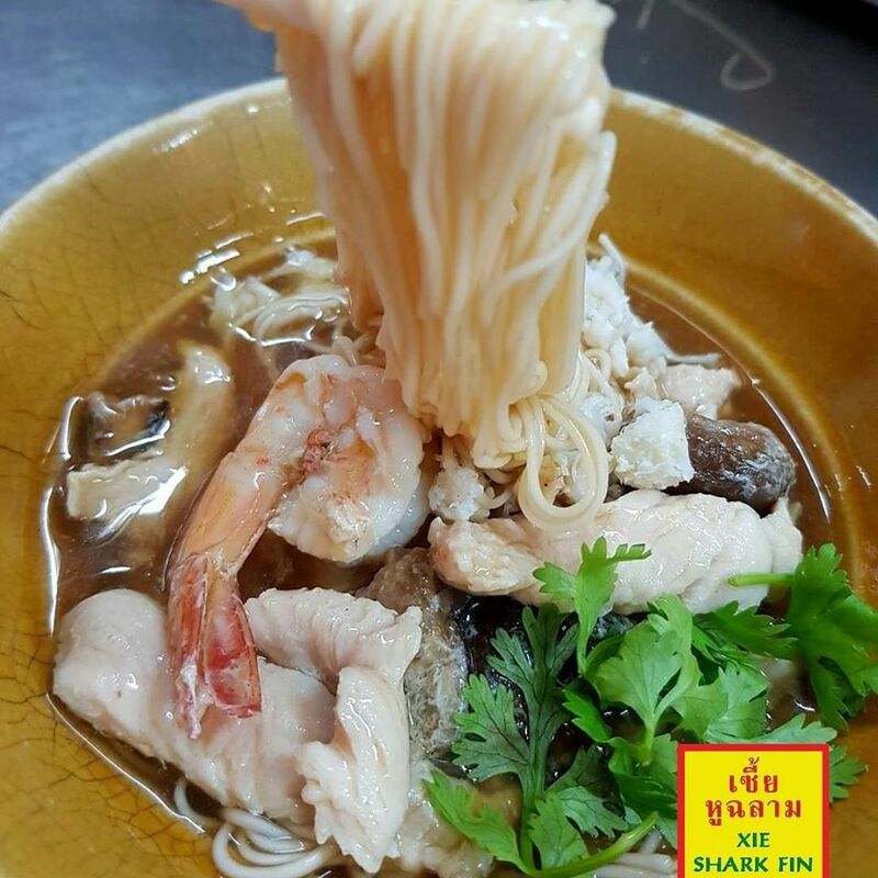 ร้านอร่อยเยาวราช : 37 ร้านอาหารย่านถนนเยาวราชยามค่ำคืน อร่อยเลิศเชิดมังกร