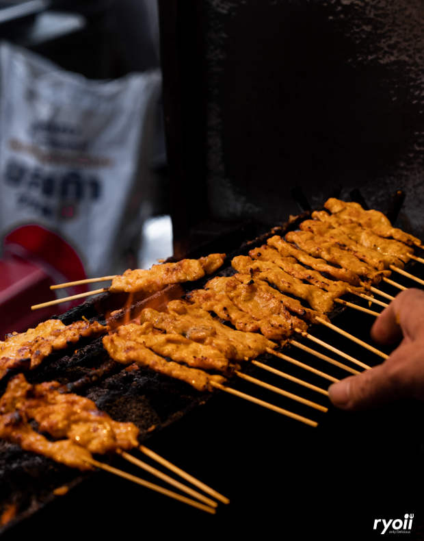 ร้านอร่อยเยาวราช : 37 ร้านอาหารย่านถนนเยาวราชยามค่ำคืน อร่อยเลิศเชิดมังกร