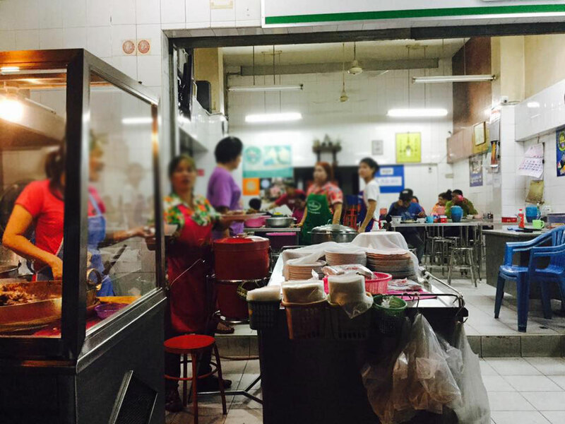 ร้านอร่อยเยาวราช : 37 ร้านอาหารย่านถนนเยาวราชยามค่ำคืน อร่อยเลิศเชิดมังกร