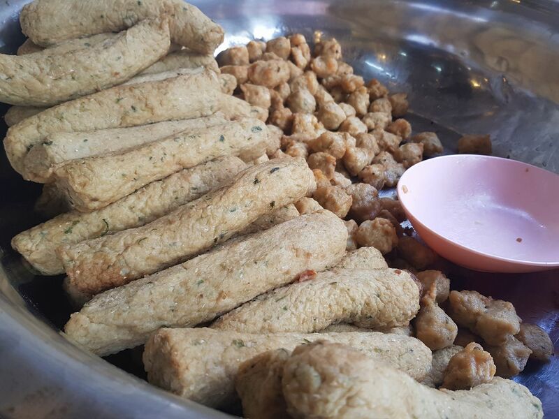 ร้านอร่อยเยาวราช : 37 ร้านอาหารย่านถนนเยาวราชยามค่ำคืน อร่อยเลิศเชิดมังกร