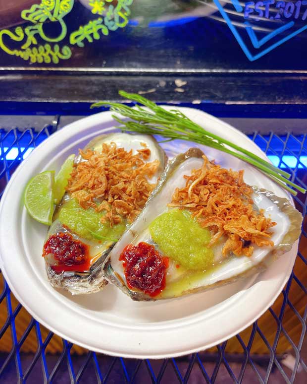 ร้านอร่อยเยาวราช : 37 ร้านอาหารย่านถนนเยาวราชยามค่ำคืน อร่อยเลิศเชิดมังกร