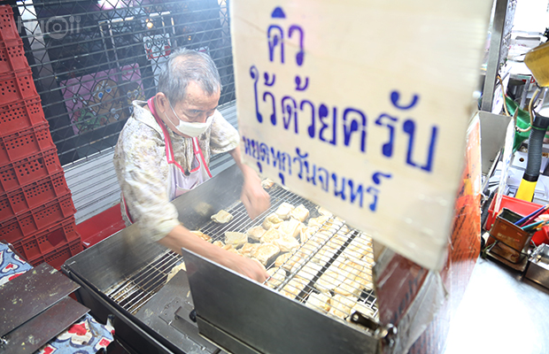ร้านอร่อยเยาวราช : 37 ร้านอาหารย่านถนนเยาวราชยามค่ำคืน อร่อยเลิศเชิดมังกร
