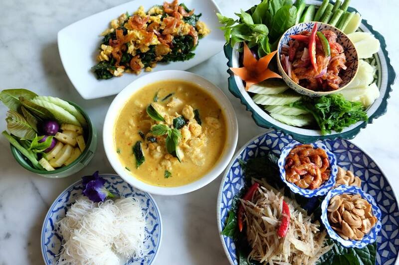 ร้านอาหารเด็ดภูเก็ตหรอยอย่างแรงนิ! มีเมนูพื้นบ้านภาคใต้เพียบ