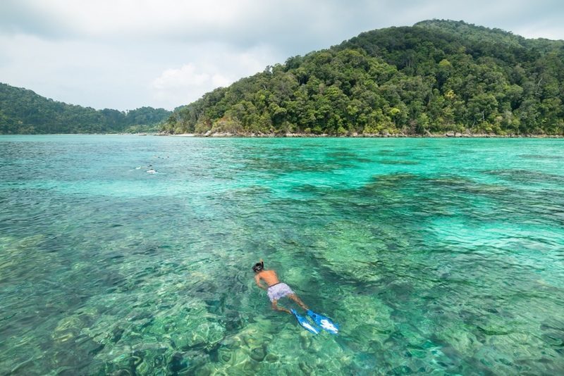 andaman view point phangnga, memories beach bar, กองหินริเชลิว, จุดชมวิว 360 องศา, จุดชมวิวของเสม็ดนางชีบูติค, จุดชมวิวเสม็ดนางชี, ชาวมอแกน, ที่เที่ยวพังงา, ที่เที่ยวพังงา 2024, ที่เที่ยวพังงา 2567, น้ำตกลำปี, ประภาคารเขาหลัก, ปันหยี, พังงา, พังงา 2024, พังงา 2567, ล่องแพไม้ไผ่วังเคียงคู่, วัดถ้ำ พังงา, วัดถ้ำสุวรรณคูหา, วัดสุวรรณคูหา, สวนน้ำจุดชมวิว 360 องศา, สะพานไม้เขาปิหลาย, สันหลังมังกร พังงา, หมู่บ้านมอแกน, หมู่เกาะสิมิลัน, หมู่เกาะสุรินทร์, หาดทรายดำ เขาหลัก, หาดทรายสีดำ, หาดนางทอง, หาดเขาปิหลาย, หินเรือใบ, อ่าวพังงา, อุทยานแห่งชาติหมู่เกาะสิมิลัน, อุทยานแห่งชาติอ่าวพังงา, เกาะปะการัง, เกาะปันหยี, เกาะยาว, เกาะยาวน้อย, เกาะยาวใหญ่, เกาะสิมิลัน, เกาะสุรินทร์เหนือ, เกาะสุรินทร์ใต้, เกาะเจมส์บอนด์, เกาะแปด, เขาตะปู, เขาตาปู, เขาพิงกัน, เที่ยวพังงา, เที่ยวพังงา 2024, เที่ยวพังงา 2567, เมโมรี่บีชบาร์, เสม็ดนางชี, top 15+ ที่เที่ยวพังงา [กรกฎาคม 2024] เมืองแห่งเกาะสวยงาม ความอุดมสมบูรณ์ทางทะเลที่ไม่ควรพลาด