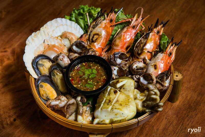 รวมร้านคาวหวาน สะพานควาย : 13 ร้าน กินแบบร้ายๆ อิ่มอร่อย!