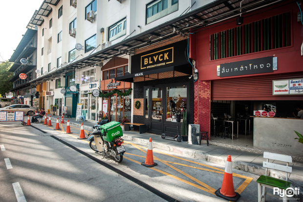 รวมร้านคาวหวาน สะพานควาย : 13 ร้าน กินแบบร้ายๆ อิ่มอร่อย!