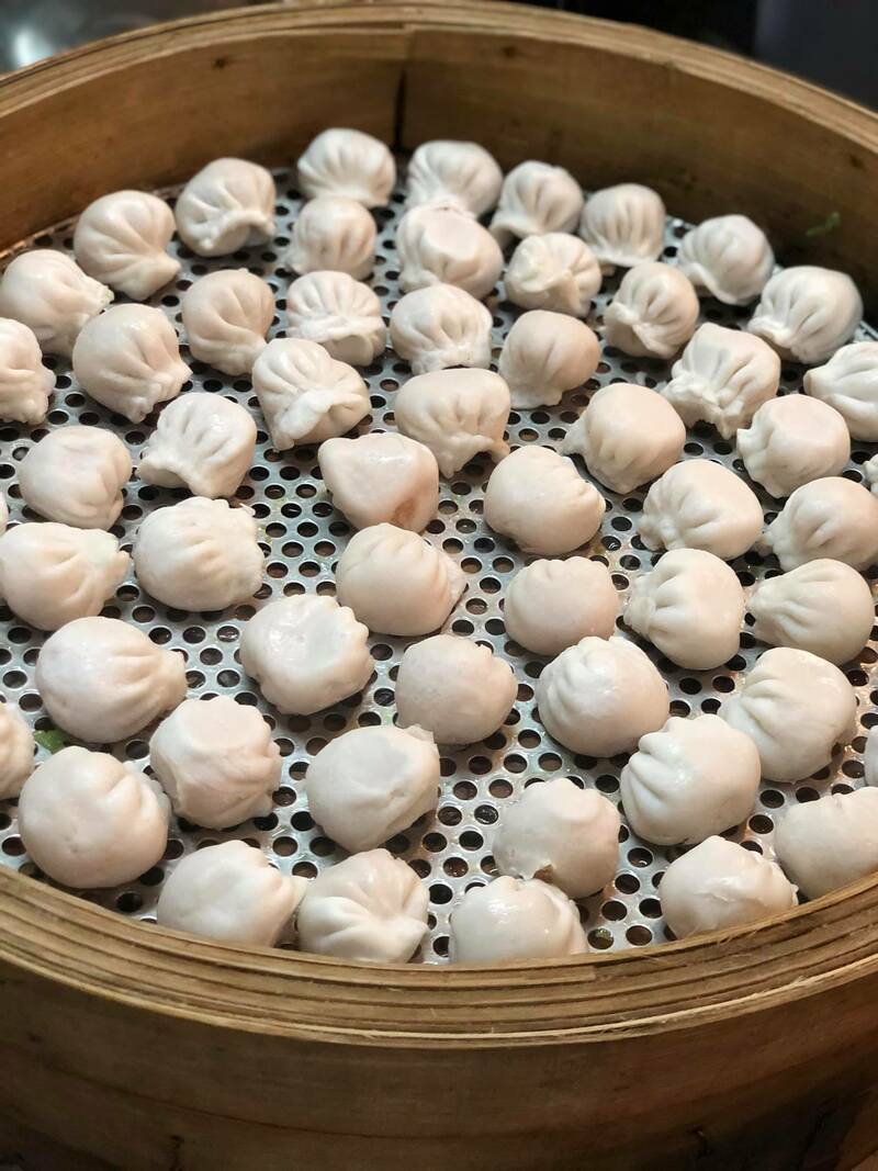 รวมร้านคาวหวาน สะพานควาย : 13 ร้าน กินแบบร้ายๆ อิ่มอร่อย!