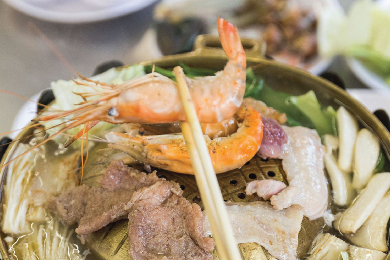 top 7+ ร้านบุฟเฟ่ต์อ่อนนุช 2567 ปิ้งย่างชาบู หมูกระทะ ย่างเนย หมาล่า อร่อยสุดฟิน กินได้เต็มที่