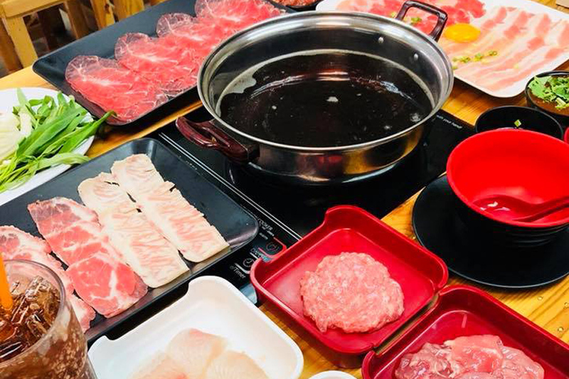 top 7+ ร้านบุฟเฟ่ต์อ่อนนุช 2567 ปิ้งย่างชาบู หมูกระทะ ย่างเนย หมาล่า อร่อยสุดฟิน กินได้เต็มที่