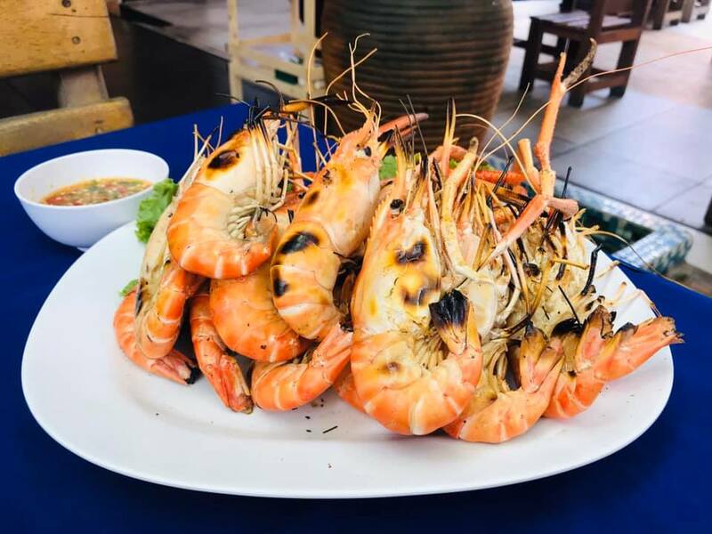 top 8+ ร้านอาหารติดทะเลหาดจอมเทียน พัทยา พิกัดใกล้กรุงเทพฯ ต้องมา!!!