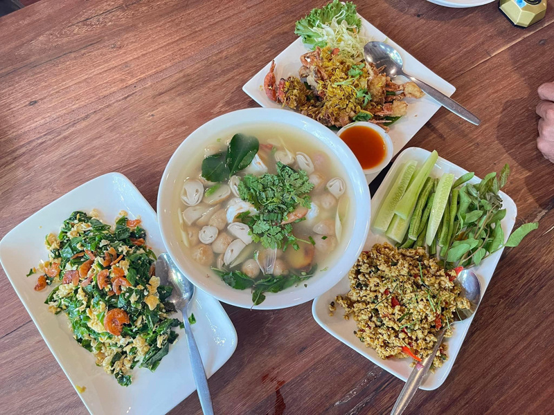 เขาใหญ่, top 10+ ร้านอาหารเขาใหญ่ 2567 ร้านอร่อยเขาใหญ่ อาหารอร่อย บรรยากาศดี ราคาไม่แพง