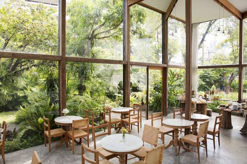 ร้านอาหารในสวน บรรยากาศดีในกรุงเทพ นั่งชิลได้ทั้งกลุ่มเพื่อนและครอบครัว