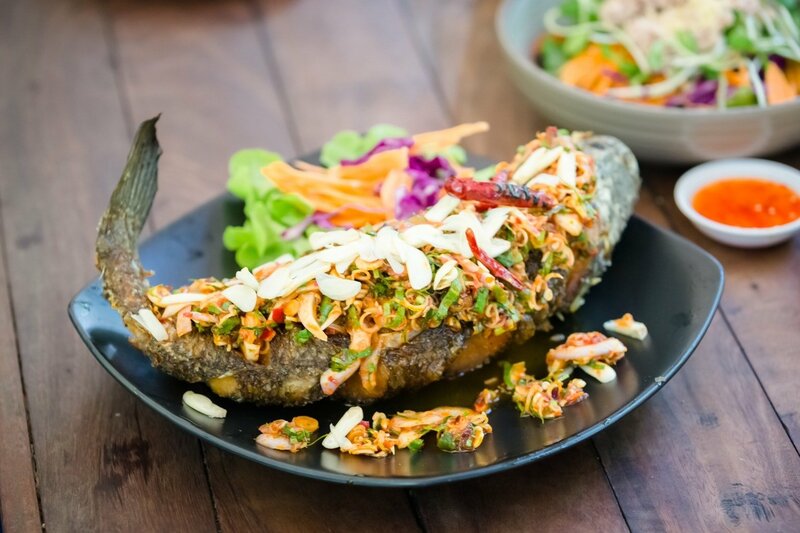 ร้านอาหารในสวน บรรยากาศดีในกรุงเทพ นั่งชิลได้ทั้งกลุ่มเพื่อนและครอบครัว