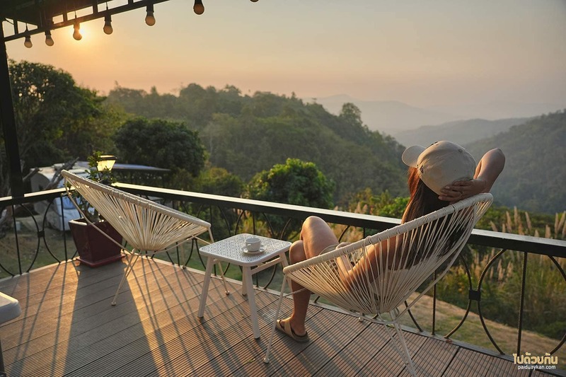 ที่พักวังน้ำเขียว, วังน้ำเขียว, ไร่รวยริน, ไร่รวยริน ที่พักรถบ้าน มองวิวเขาชมธรรมชาติ