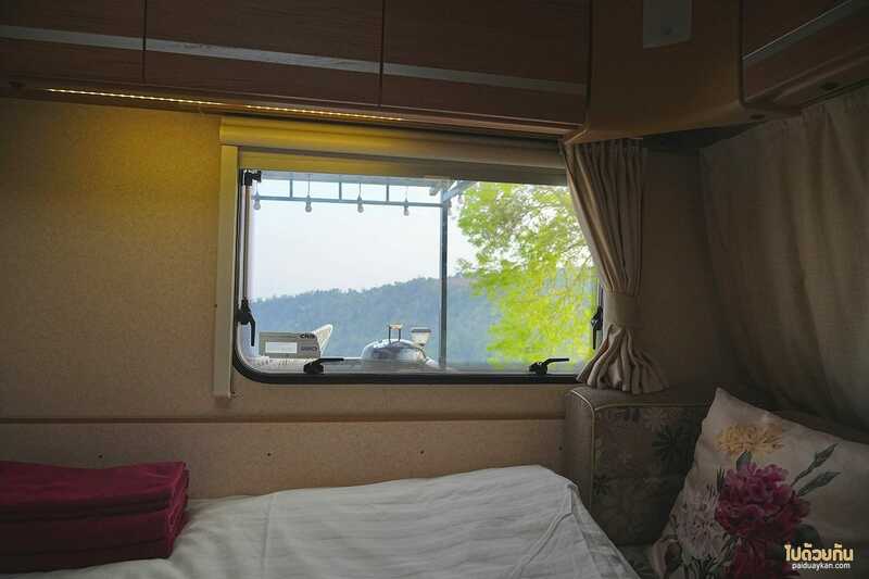 ที่พักวังน้ำเขียว, วังน้ำเขียว, ไร่รวยริน, ไร่รวยริน ที่พักรถบ้าน มองวิวเขาชมธรรมชาติ