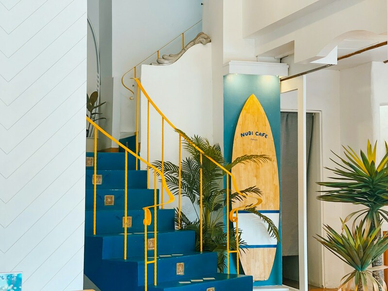 รวมคาเฟ่น่านั่ง พัทยา : รวมคาเฟ่บรรบยากาศดี พัทยา - นาเกลือ บรรยากาศดี น่าถ่ายรูป #ไม่ควรพลาด!!!!!!