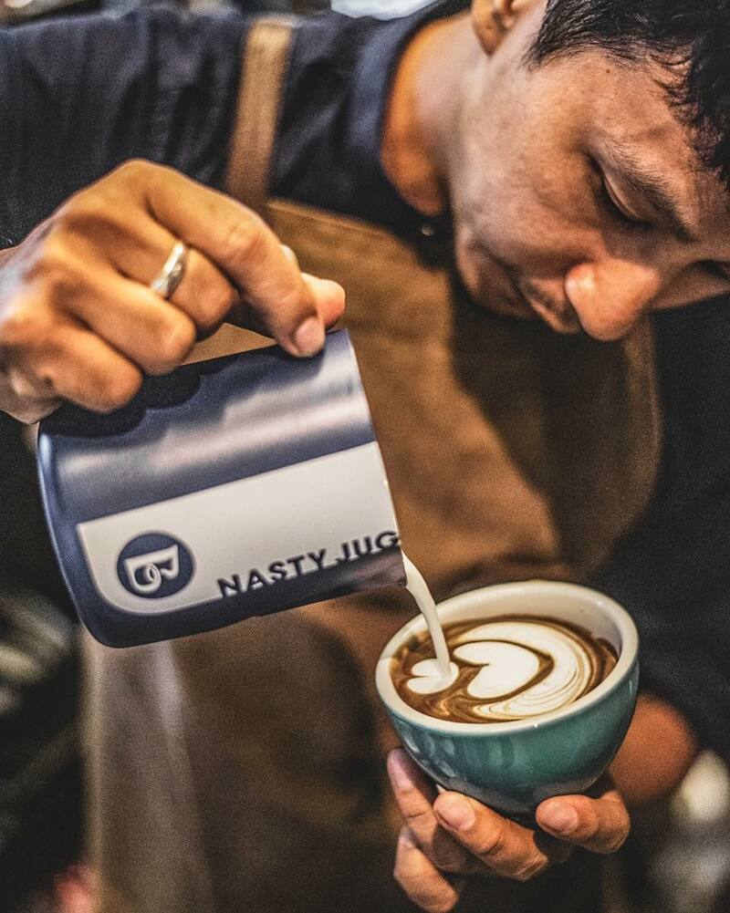 รวมคาเฟ่น่านั่ง พัทยา : รวมคาเฟ่บรรบยากาศดี พัทยา - นาเกลือ บรรยากาศดี น่าถ่ายรูป #ไม่ควรพลาด!!!!!!