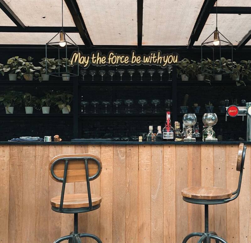 รวมคาเฟ่น่านั่ง พัทยา : รวมคาเฟ่บรรบยากาศดี พัทยา - นาเกลือ บรรยากาศดี น่าถ่ายรูป #ไม่ควรพลาด!!!!!!