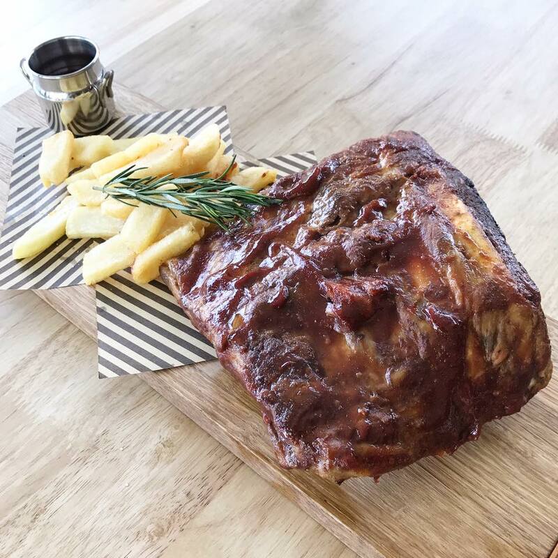 รวมคาเฟ่น่านั่ง พัทยา : รวมคาเฟ่บรรบยากาศดี พัทยา - นาเกลือ บรรยากาศดี น่าถ่ายรูป #ไม่ควรพลาด!!!!!!