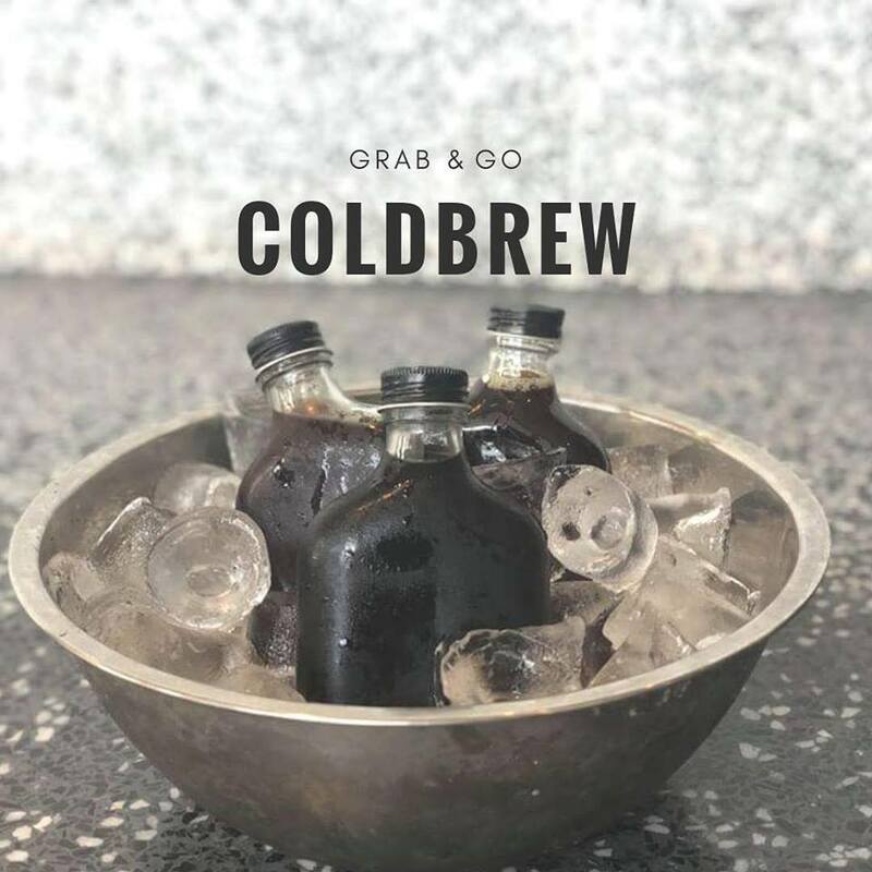 รวมคาเฟ่น่านั่ง พัทยา : รวมคาเฟ่บรรบยากาศดี พัทยา - นาเกลือ บรรยากาศดี น่าถ่ายรูป #ไม่ควรพลาด!!!!!!