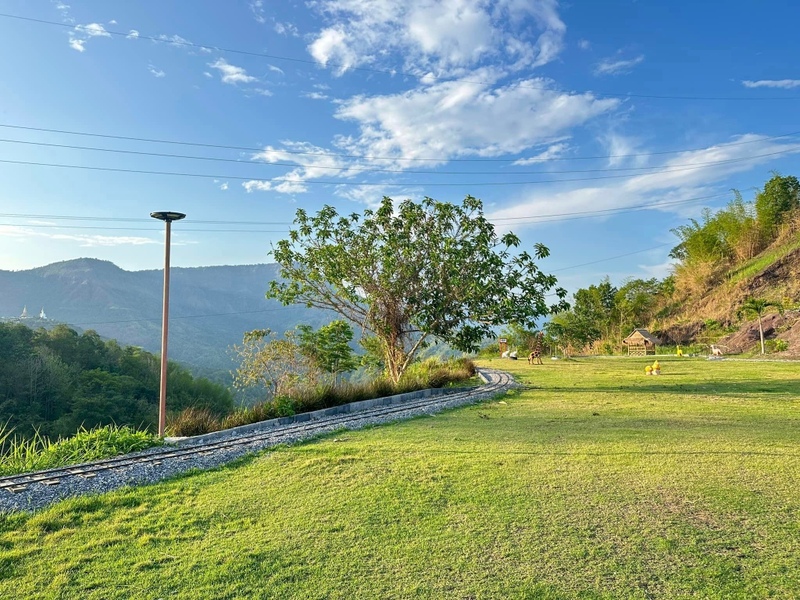 b.n. farm, จุดชมวิววัดกองเนียม, ตะเคียนโง๊ะ, ถนนคนเดินไทหล่ม, ที่ทำการไปรษณีย์เขาค้อ, ที่เที่ยวเพชรบูรณ์, ที่เที่ยวเพชรบูรณ์ 2023, ที่เที่ยวเพชรบูรณ์ 2566, ทุ่งกังหันลมเขาค้อ, น้ำตกศรีดิษฐ์, พระบรมธาตุเจดีย์กาญจนาภิเษก, พระพุทธมหาธรรมราชาเฉลิมพระเกียรติ, พิพิธภัณฑ์อาวุธเขาค้อ, ภูทับเบิก, ภูหินร่องกล้า, ภูแผงม้า, วัดกองเนียม, วัดธรรมยาน, วัดพระธาตุผาซ่อนแก้ว, สกายวอล์คภูเลิศ, สะพานพ่อขุนผาเมือง, สะพานห้วยตอง, อุทยานแห่งชาติตาดหมอก, อุทยานแห่งชาติทุ่งแสลงหลวง, อุทยานแห่งชาติน้ำหนาว, เขาค้อ, เขาค้อ 2023, เขาตะเคียนโง๊ะ, เที่ยวเพชรบูรณ์, เพชรบูรณ์, แก่งบางระจัน, ไร่ gb เขาค้อ, ไร่ บี.เอ็น. ฟาร์ม, ไร่จีบี เขาค้อ, top 20+ ที่เที่ยวเพชรบูรณ์ [กรกฎาคม 2024] สัมผัสทะเลหมอกสุดฟิน เที่ยวชมดินแดนแห่งธรรมชาติ
