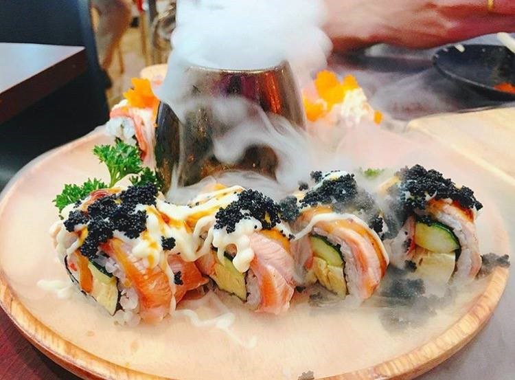 top 7+ ร้านบุฟเฟ่ต์ซูชิ-ซาซิมิ แบบญี่ปุ่นสุโค่ยในราคาแค่หลักร้อย