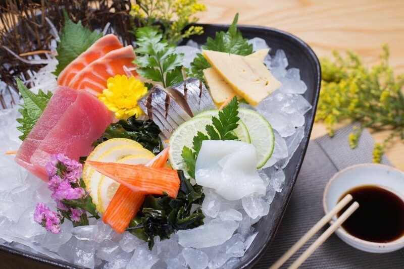 top 7+ ร้านบุฟเฟ่ต์ซูชิ-ซาซิมิ แบบญี่ปุ่นสุโค่ยในราคาแค่หลักร้อย