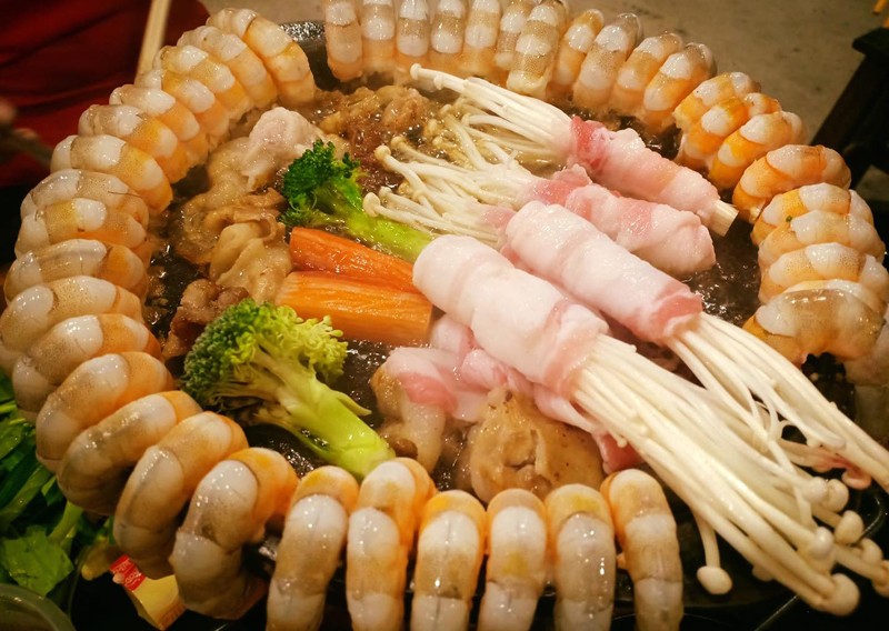 รวม 15 ร้านบุฟเฟ่ต์ ปิ้งย่าง ชาบู หมูกระทะ อิ่มอร่อยสุดคุ้ม งบไม่เกิน 300 บาท