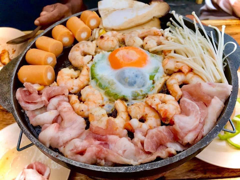 รวม 15 ร้านบุฟเฟ่ต์ ปิ้งย่าง ชาบู หมูกระทะ อิ่มอร่อยสุดคุ้ม งบไม่เกิน 300 บาท