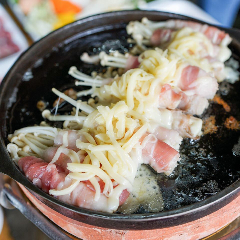 รวม 15 ร้านบุฟเฟ่ต์ ปิ้งย่าง ชาบู หมูกระทะ อิ่มอร่อยสุดคุ้ม งบไม่เกิน 300 บาท