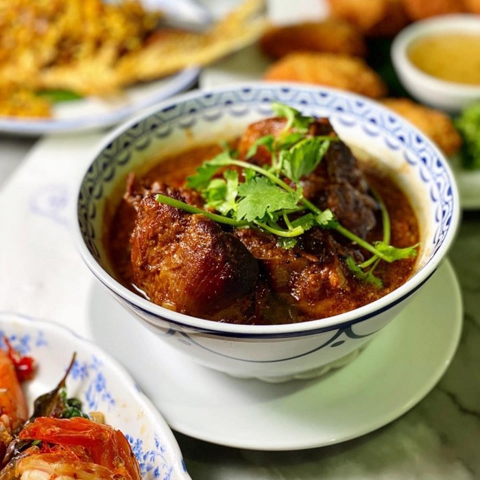 ภูเก็ต, top 15+ ร้านอาหารภูเก็ต 2567 ร้านอร่อยเด็ด ร้านดังภูเก็ต วิวสวยบรรยากาศดี