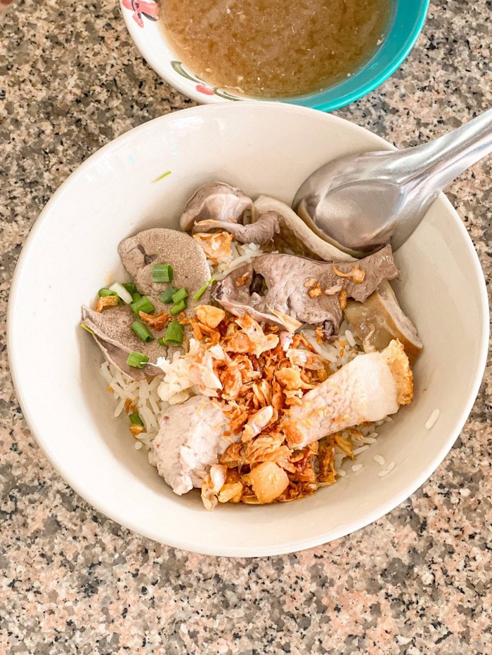 ภูเก็ต, top 15+ ร้านอาหารภูเก็ต 2567 ร้านอร่อยเด็ด ร้านดังภูเก็ต วิวสวยบรรยากาศดี