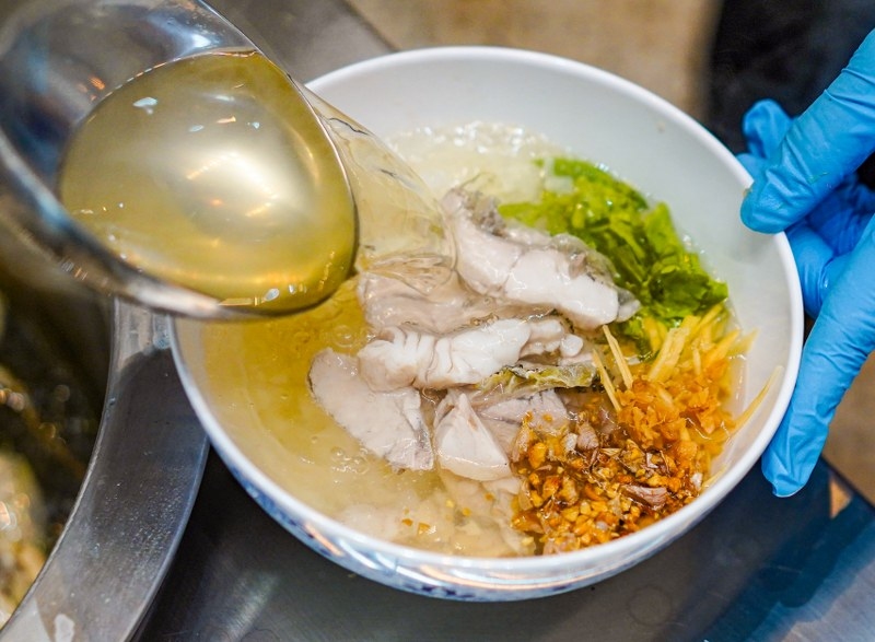 ภูเก็ต, top 15+ ร้านอาหารภูเก็ต 2567 ร้านอร่อยเด็ด ร้านดังภูเก็ต วิวสวยบรรยากาศดี