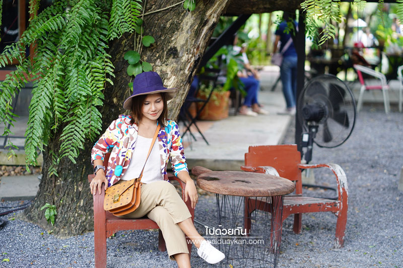 สถานที่ท่องเที่ยวปทุมธานี, คาเฟ่ปทุมธานี, ร้านกาแฟปทุมธานี, 1000 ไม้cafe & farm, บ้าน1000ไม้, บ้าน ๑,๐๐๐  ไม้ cafe & farm แหล่งเรียนรู้การเกษตรสำหรับเยาวชน