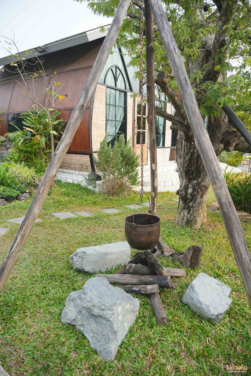 nives café & bar, nives café & bar ยุโรปแค่พุทธมณฑล