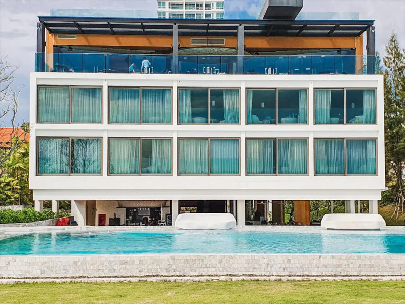 มัดรวม! 15 โรงแรมพัทยาติดทะเล ราคาไม่แพง วิวสวย คุ้มค่า